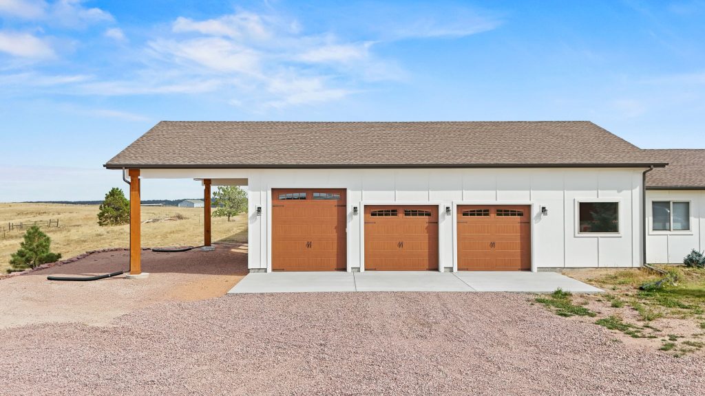 Garage and Laundry Addition