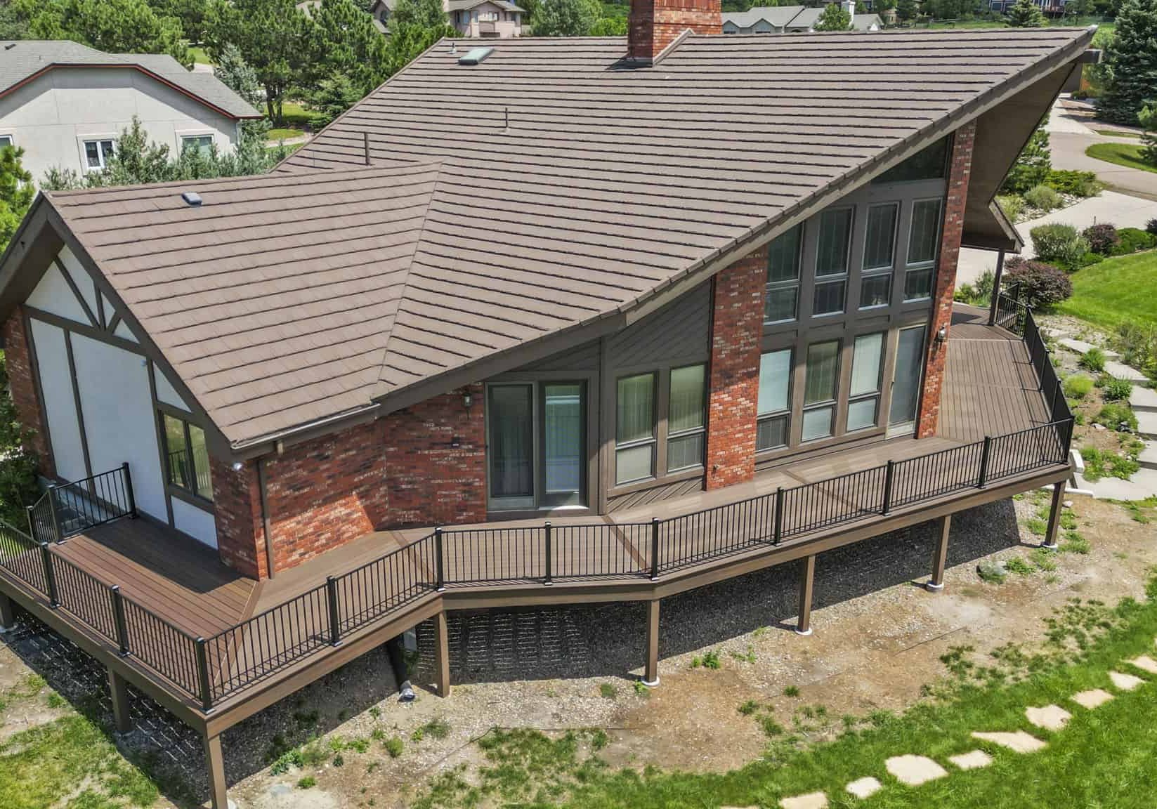 Custom Deck Builder in Monument with 930 Square Feet of Decking